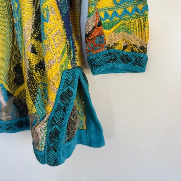 Vintage COOGi 3D Knit tunic Sweater Size: Large - Picture 3 of 4